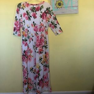 floral midi boutique dress with 3 quarter sleeves